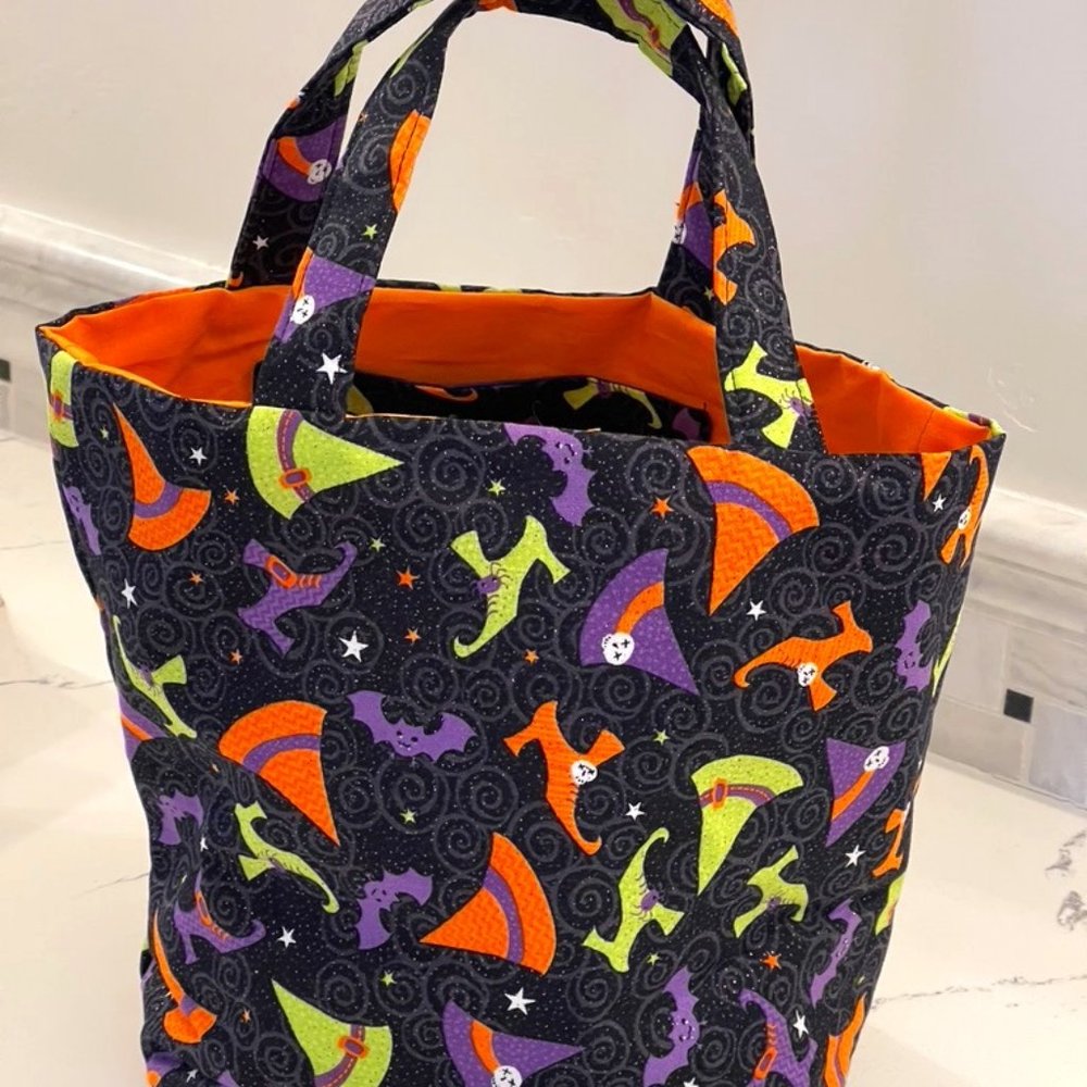 Halloween tote bag